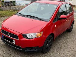Rot Gebraucht 2011 Mitsubishi Colt Van / Kleinbus | 5.900 € (Etwas zu teuer)