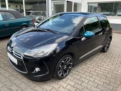 Schwarz Gebraucht 2016 Citroën DS3 Sport Chic Limousine | 6.950 € (Guter Preis)