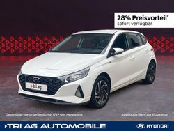 Polar white / sol Gebraucht 2022 Hyundai i20 Trend Limousine | 15.770 € (Fairer Preis)