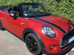 Rot Gebraucht 2017 Mini ONE Kleinwagen | 13.900 €