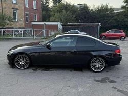 Schwarz Gebraucht 2010 BMW 320 Coupé | 6.500 € (Fairer Preis)