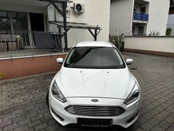 Weiß Gebraucht 2015 Ford Focus Business Edition Kombi | 9.450 € (Etwas zu teuer)
