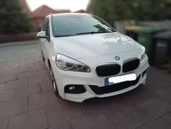 Weiß Gebraucht 2017 BMW 216 Gran Tourer M Sport Van / Kleinbus | 13.999 € (Fairer Preis)