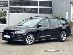 Schwarzperleffekt Gebraucht 2022 Ford Focus Kombi | 17.699 € (Guter Preis)