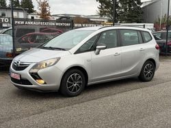 Silber Gebraucht 2014 Opel Zafira Tourer Edition Van / Kleinbus | 5.950 € (Superpreis)