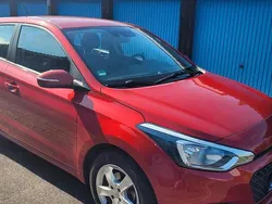 Rot Gebraucht 2018 Hyundai i20 Active Limousine | 13.850 € (Fairer Preis)
