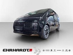 Schwarz Neu 2025 Hyundai Staria Signature Van | 52.790 €