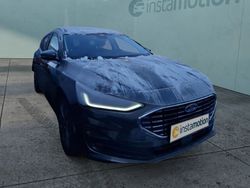 Grau Gebraucht 2022 Ford Focus Titanium X Van / Kleinbus | 25.690 € (Etwas zu teuer)