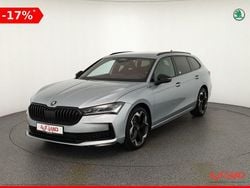 Silber Neu 2025 Skoda Superb SportLine Kombi | 47.785 € (Fairer Preis)