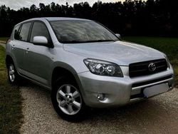 Silber Gebraucht 2006 Toyota RAV4 Executive SUV | 4.500 € (Superpreis)