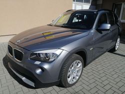 Grau Gebraucht 2011 BMW X1 Performance SUV | 8.995 € (Guter Preis)
