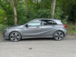 Grau Gebraucht 2017 Mercedes A200 Urban Limousine | 13.990 € (Fairer Preis)