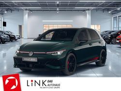 Dark moss green metallic / sch Neu 2025 VW Golf VIII Edition Limousine | 54.490 € (Teuer)