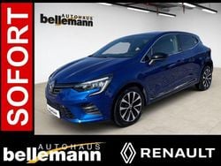 Blau Gebraucht 2022 Renault Clio V Techno Limousine | 15.990 € (Fairer Preis)