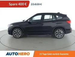Saphirschwarz Gebraucht 2021 BMW X1 Sport Line SUV | 23.430 € (Guter Preis)