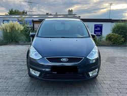 Grau Gebraucht 2007 Ford Galaxy Van / Kleinbus | 2.750 € (Guter Preis)