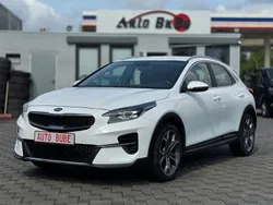 Weiß Gebraucht 2021 Kia XCeed Spirit SUV | 20.900 € (Fairer Preis)