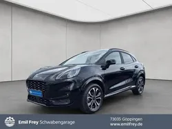 Schwarz agate black metallic Gebraucht 2024 Ford Puma ST-Line X SUV | 22.370 € (Superpreis)