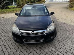 Schwarz Gebraucht 2007 Opel Astra Sport Kombi | 1.850 € (Guter Preis)