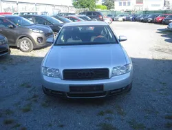 Silber Gebraucht 2002 Audi A4 Limousine | 990 € (Guter Preis)