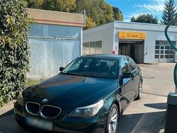 Grün Gebraucht 2004 BMW 520 Limousine | 2.100 € (Guter Preis)