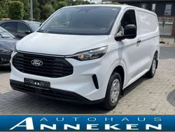 Weiß Gebraucht 2025 Ford Transit Custom Trend Van / Kleinbus | 31.950 € (Guter Preis)