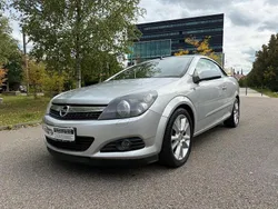 Silber Gebraucht 2009 Opel Astra Cabriolet Cabrio | 2.980 € (Guter Preis)