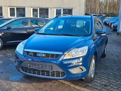 Blau Gebraucht 2009 Ford Focus Style Kombi | 2.999 € (Fairer Preis)