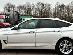 Weiß Gebraucht 2017 BMW 335 Gran Turismo Advantage Limousine | 16.500 € (Fairer Preis)