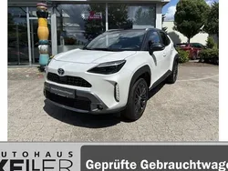 Weiß Gebraucht 2021 Toyota Yaris Cross SUV | 23.960 € (Fairer Preis)