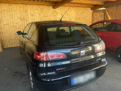 Schwarz Gebraucht 2005 Seat Ibiza Kleinwagen | 1.600 € (Etwas zu teuer)