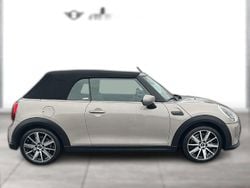 Metallic Gebraucht 2023 Mini Cooper Classic Kleinwagen | 31.160 €