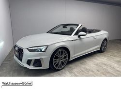 Gletscherweiß (metallic) Gebraucht 2022 Audi A5 Cabriolet Ambiente Cabrio | 42.950 € (Etwas zu teuer)