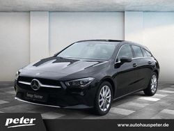 Schwarz Gebraucht 2021 Mercedes CLA200 Shooting Brake Kombi | 30.890 € (Fairer Preis)