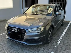 Grau Gebraucht 2015 Audi A3 Sportback S-Line Limousine | 12.000 € (Fairer Preis)