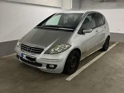Silber Gebraucht 2004 Mercedes A200 Avantgarde Kleinwagen | 700 € (Guter Preis)