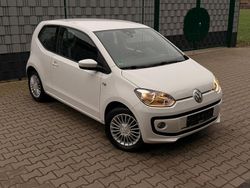 Weiß Gebraucht 2014 VW up! high up! Kleinwagen | 7.900 € (Teuer)