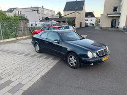 Blau Gebraucht 2001 Mercedes CLK200 Elegance Coupé | 1.999 € (Fairer Preis)
