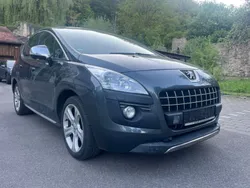 Grau Gebraucht 2010 Peugeot 3008 Platinum Van / Kleinbus | 1.950 € (Superpreis)