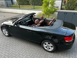 Schwarz Gebraucht 2009 BMW 118 Cabriolet Cabrio | 8.250 € (Fairer Preis)