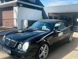 Schwarz Gebraucht 2003 Mercedes CLK200 Edition Cabrio | 6.999 €