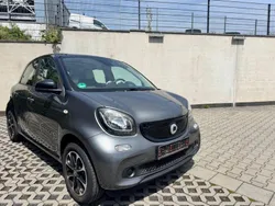 Grau Gebraucht 2016 Smart ForFour Kleinwagen | 7.300 € (Fairer Preis)