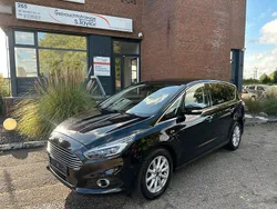 Schwarz Gebraucht 2017 Ford S-MAX Titanium Van / Kleinbus | 16.950 € (Fairer Preis)