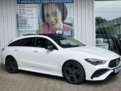 Weiß Gebraucht 2024 Mercedes CLA180 Shooting Brake AMG Kombi | 35.980 € (Teuer)