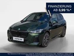 Sanremo green metallic Gebraucht 2023 BMW 218 Active Tourer M Sport Van / Kleinbus | 33.890 € (Etwas zu teuer)