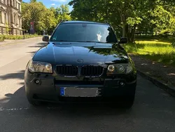 Schwarz Gebraucht 2004 BMW X3 SUV | 5.750 € (Teuer)