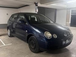 Blau Gebraucht 2004 VW Polo Kleinwagen | 2.589 € (Teuer)