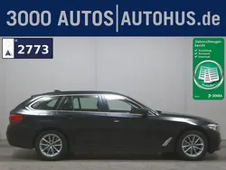 Blau Gebraucht 2019 BMW 530 M Sport Kombi | 33.890 € (Etwas zu teuer)
