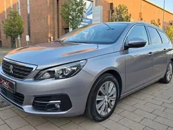 Gris artense (metallic) Gebraucht 2021 Peugeot 308 Allure Kombi | 10.991 € (Fairer Preis)