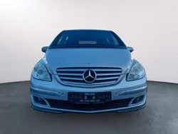 Silber Gebraucht 2005 Mercedes B200 Van / Kleinbus | 4.450 € (Guter Preis)